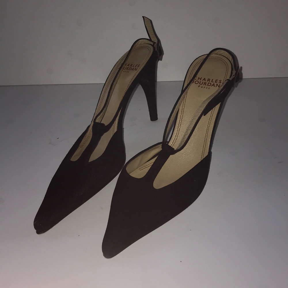 Women’s black suede heels